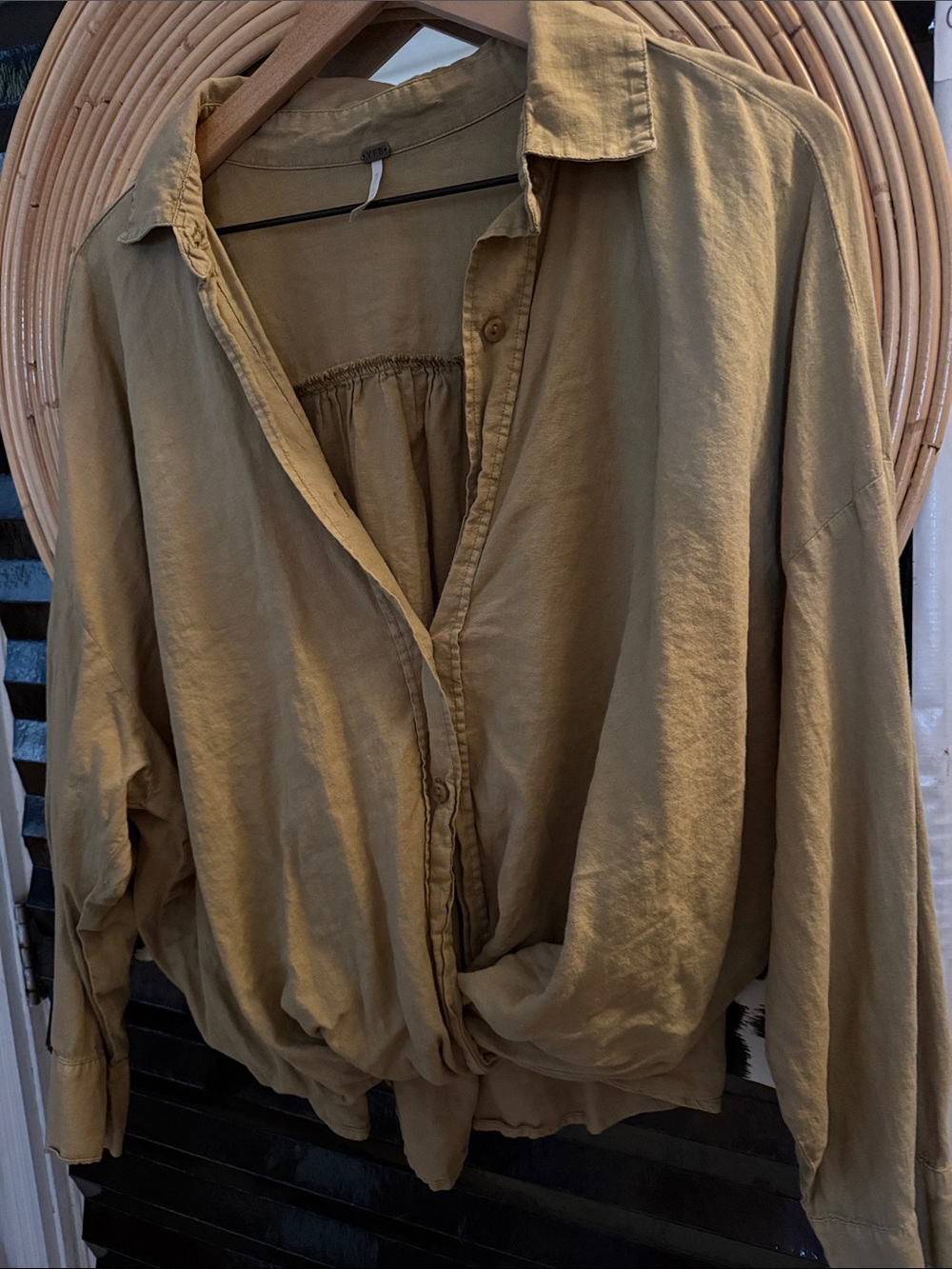 Relaxed Button-Front Blouse in Olive